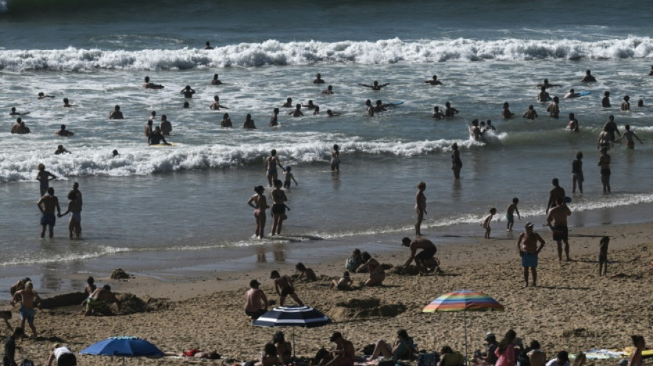 Un Français sur deux prévoit de partir en vacances cet été, selon un sondage
