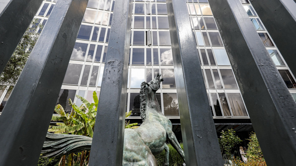 Proposta della Lega, pi&ugrave; pubblicit&agrave; alla Rai per tagliare canone