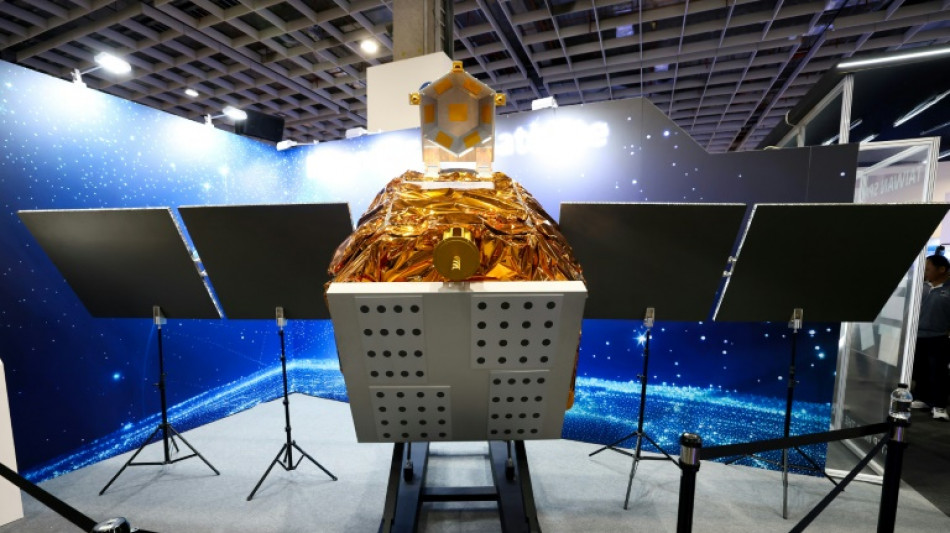 Taïwan: le chef de l'agence spatiale appelle à accélérer le programme satellitaire