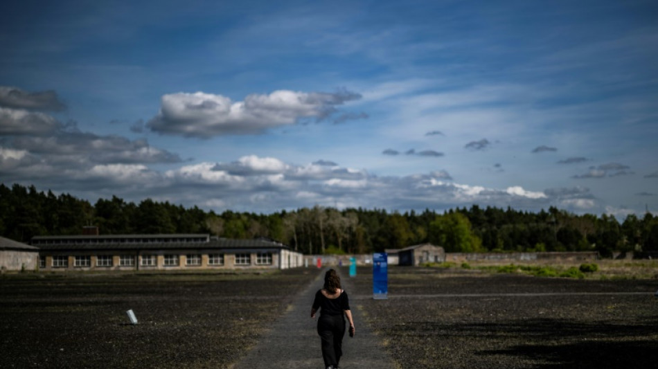 Sobrevivientes de campos de concentración nazis piden no olvidar el pasado