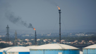 L'avenir industriel de Fos en d&eacute;bat public pour trois mois, une premi&egrave;re en France