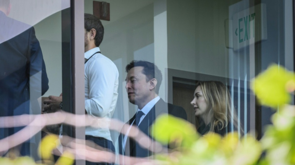 Musk es cuestionado por las ganancias de su IA en el juicio contra OpenAI en EEUU