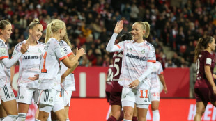 Bühl überragt: Bayern mit lockerem Derby-Sieg