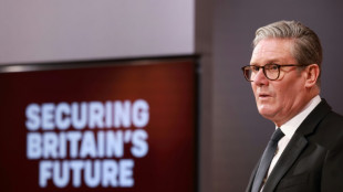 UK net migration in 2024 fell by half to 431,000