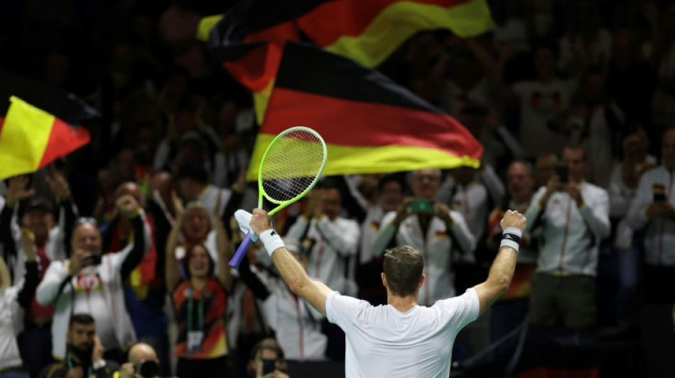 Alemanha elimina Canad&aacute; e vai &agrave; semifinal da Copa Davis