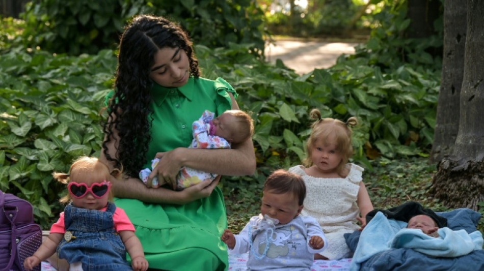 "Bebés reborn", la fiebre de los muñecos hiperrealistas que sacude Brasil