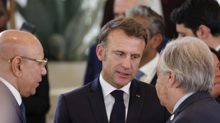 Macron, 'sui top job Ue auspico un accordo gi&agrave; luned&igrave;'