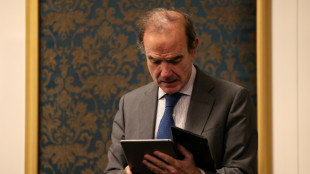 Unterh&auml;ndler des Iran und der USA reisen f&uuml;r Atomgespr&auml;che nach Wien