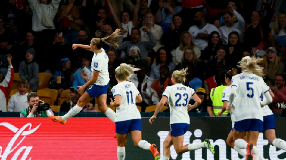 Inglaterra, atual campe&atilde; europeia, sofre mas vence Hait&iacute; (1-0) em sua estreia na Copa feminina