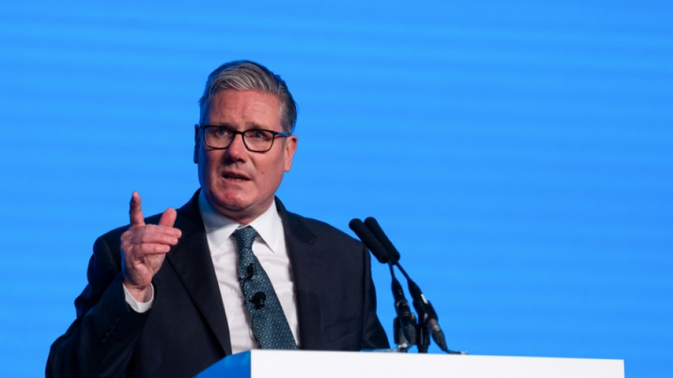 Reino Unido quiere formar a 7,5 millones de trabajadores en inteligencia artificial