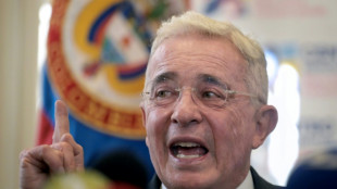 Expresidente colombiano Uribe sentenciado a 12 a&ntilde;os de prisi&oacute;n domiciliaria
