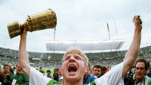 Effenberg verpasst Gladbach-Party mit "Tr&auml;ne im Auge"