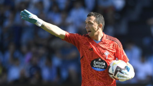 Gr&ecirc;mio anuncia goleiro argentino Agust&iacute;n Marches&iacute;n
