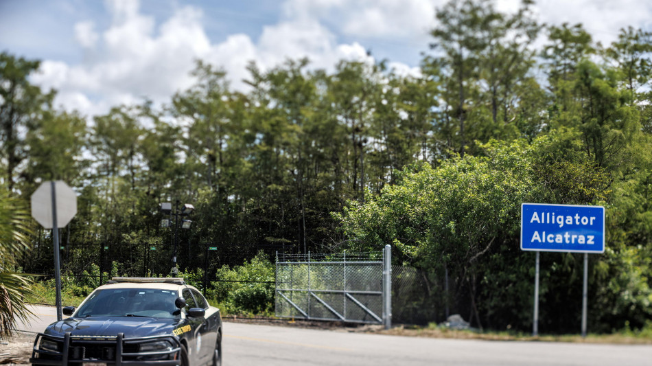 Farnesina, un altro italiano detenuto a Alligator Alcatraz