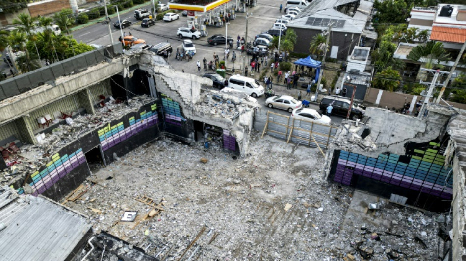 Donos de boate que desabou na Rep&uacute;blica Dominicana s&atilde;o presos