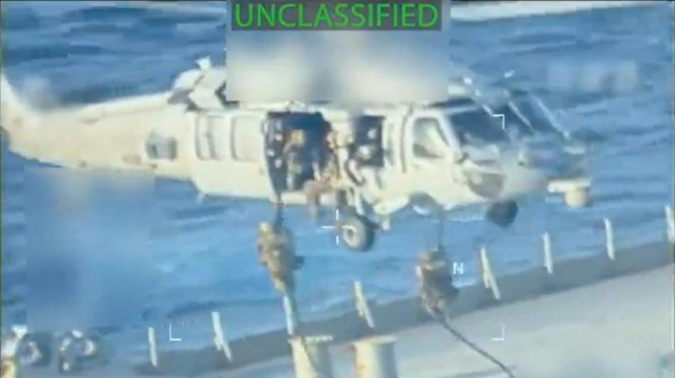 For&ccedil;as dos EUA perseguem navio petroleiro no Caribe