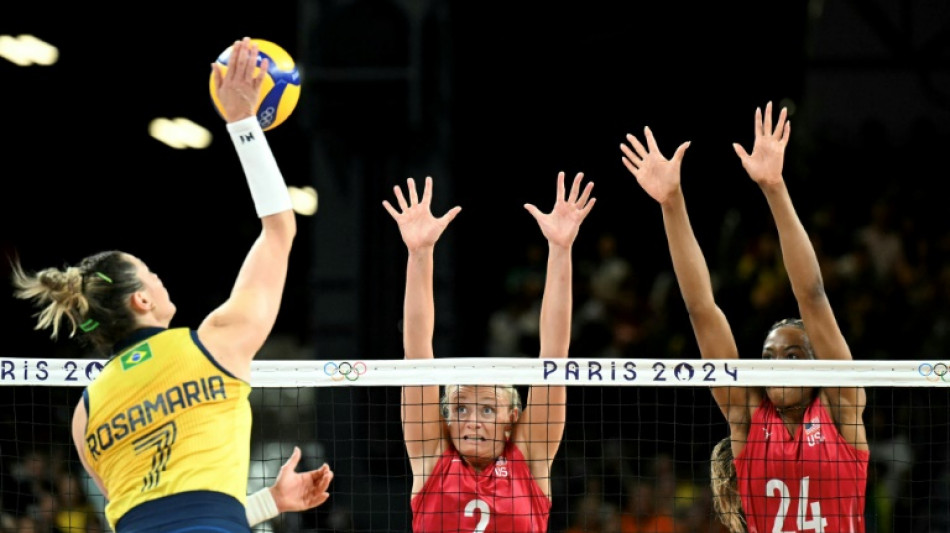 Brasil perde para os EUA e fica fora da final do v&ocirc;lei feminino em Paris-2024