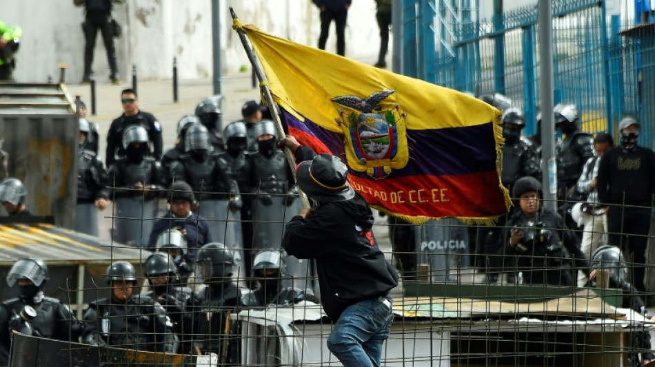 Congreso de Ecuador reanuda debate sobre destitución de presidente Lasso