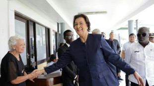 Jennifer Geerlings-Simons assume a presid&ecirc;ncia do Suriname
