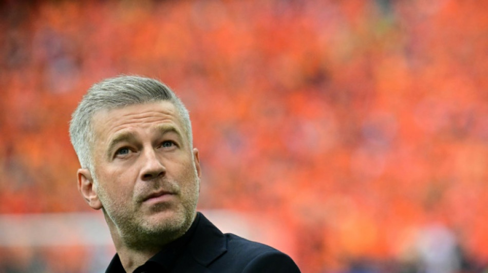 T&eacute;cnico Edward Iordanescu deixa sele&ccedil;&atilde;o da Rom&ecirc;nia