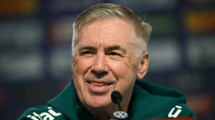 Neymar "est&aacute; trabalhando bem" para se recuperar "o mais r&aacute;pido poss&iacute;vel", garante Ancelotti