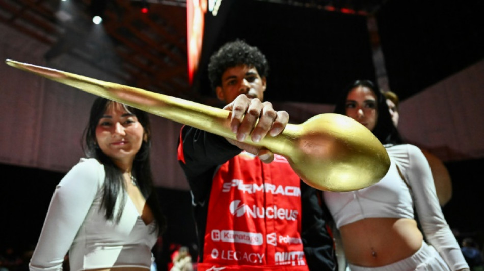 "Spermule 1": A Los Angeles, une course de spermatozo&iuml;des fait le buzz