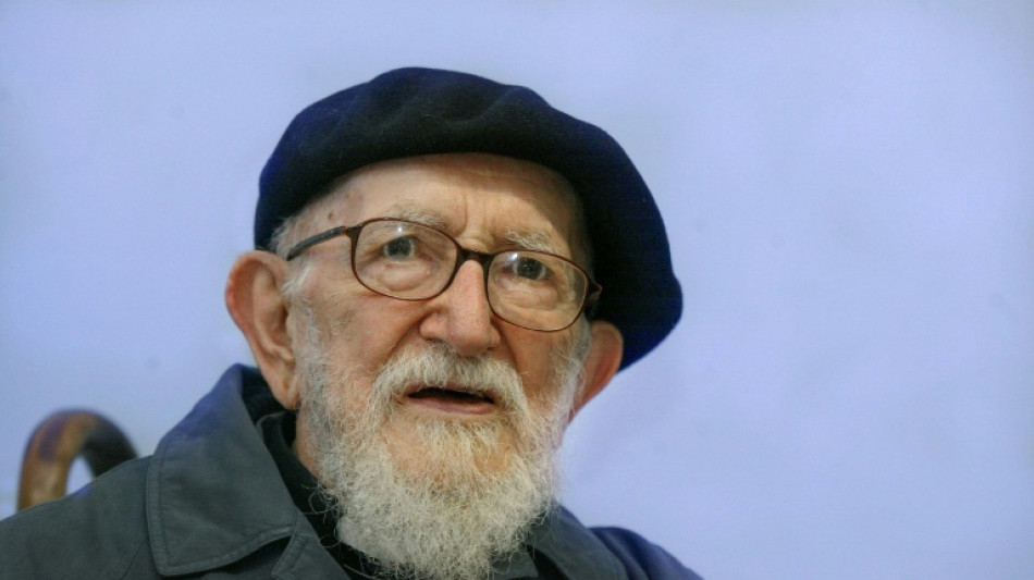 El Vaticano conocía las acusaciones contra el abate Pierre desde "el otoño de 1955", según una investigación