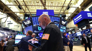 Wall Street sans entrain face aux pressions commerciales de Trump