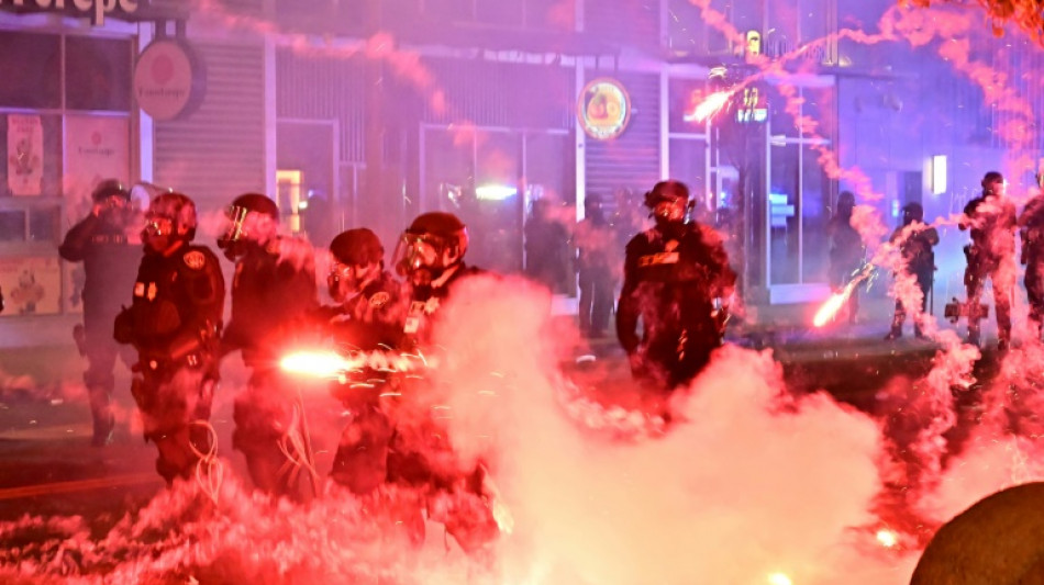 Ausschreitungen in Los Angeles: Trump entsendet Marineinfanteristen