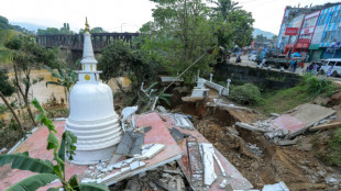 Países asiáticos luchan por distribuir ayudas tras inundaciones que dejan 1.300 muertos