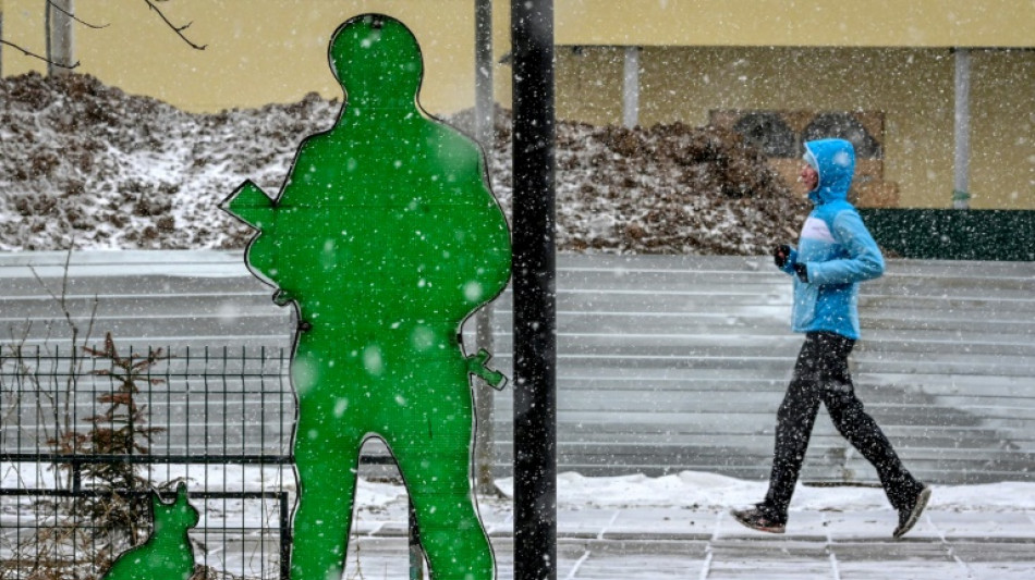 Washington quiere apuntar a m&aacute;s sectores rusos que impulsan la guerra, dice un funcionario del Tesoro