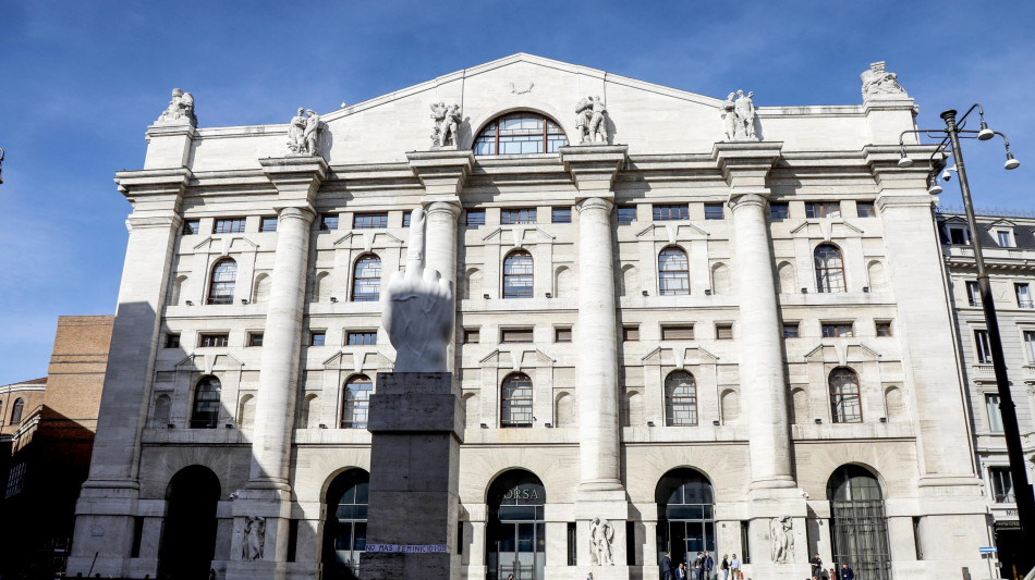 Borsa: Milano chiude in rialzo dell'1,48%