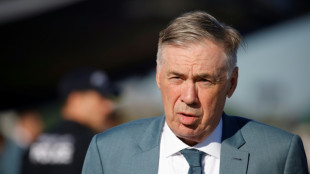 Neymar pode voltar aos treinos na semana que vem, diz Ancelotti