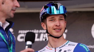 Lipowitz h&auml;ngt Evenepoel ab - Vingegaard siegt