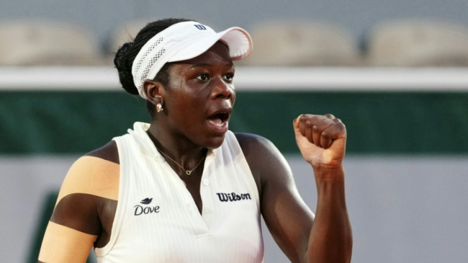 Victoria Mboko confirma que far&aacute; dupla com Serena Williams no torneio de Queen's