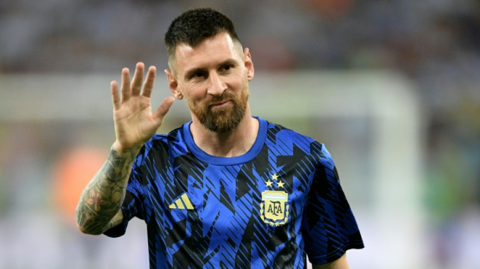 Messi abre portas para jogar Copa de 2026, por&eacute;m considera 'dif&iacute;cil'