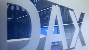 Durchschnittliches Gehalt von Dax-Vorstandsvorsitzenden betr&auml;gt 8,3 Millionen Euro