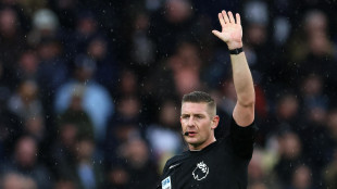 Conference League: l'inglese Jones arbitra Fiorentina-Aek Atene