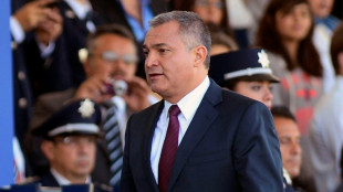 El exzar antidrogas de M&eacute;xico, sin ducha y sin cubiertos en una c&aacute;rcel de EEUU, seg&uacute;n sus abogados