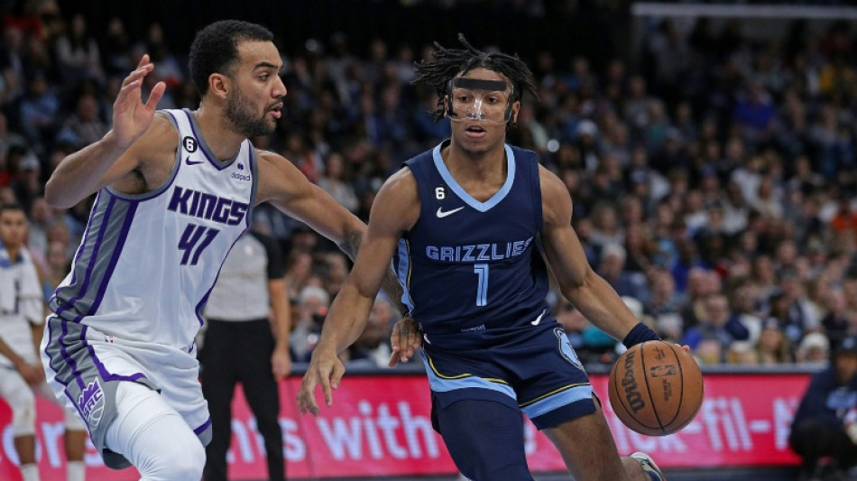 Un "triple-doble" de Jokic gu&iacute;a el triunfo de los Nuggets sobre Boston en la NBA