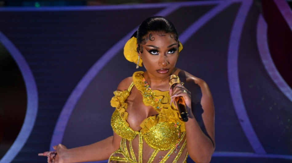 Music takes center stage at Oscars gala 