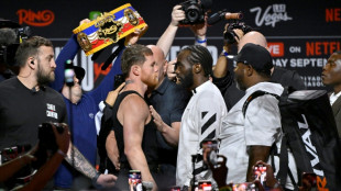 Crawford chases history in super middleweight title showdown with Alvarez