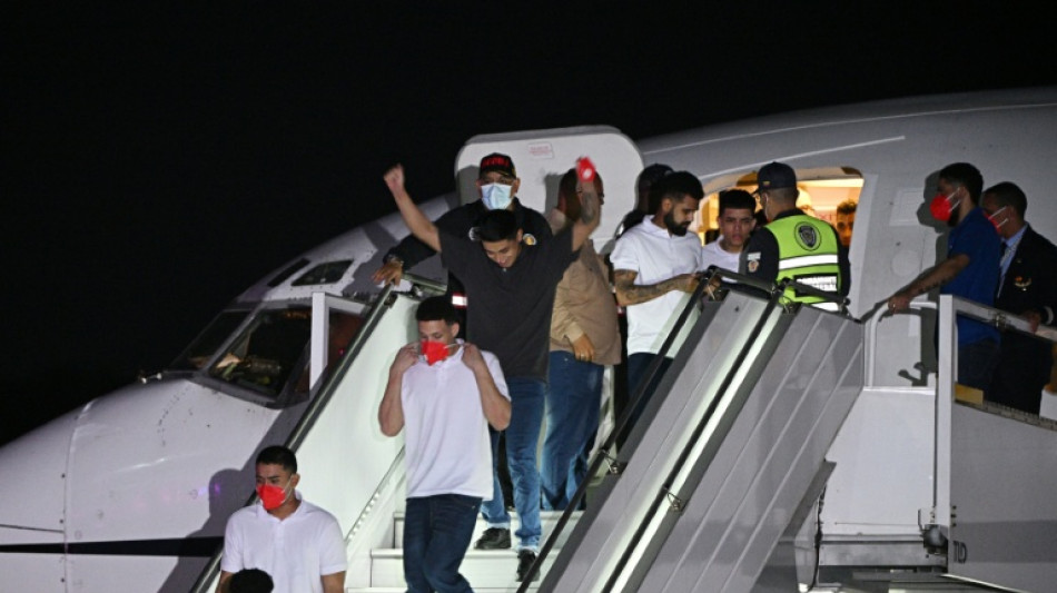 Venezuela ermittelt wegen Foltervorwürfen nach Gefangenenaustausch mit den USA aus El Salvador