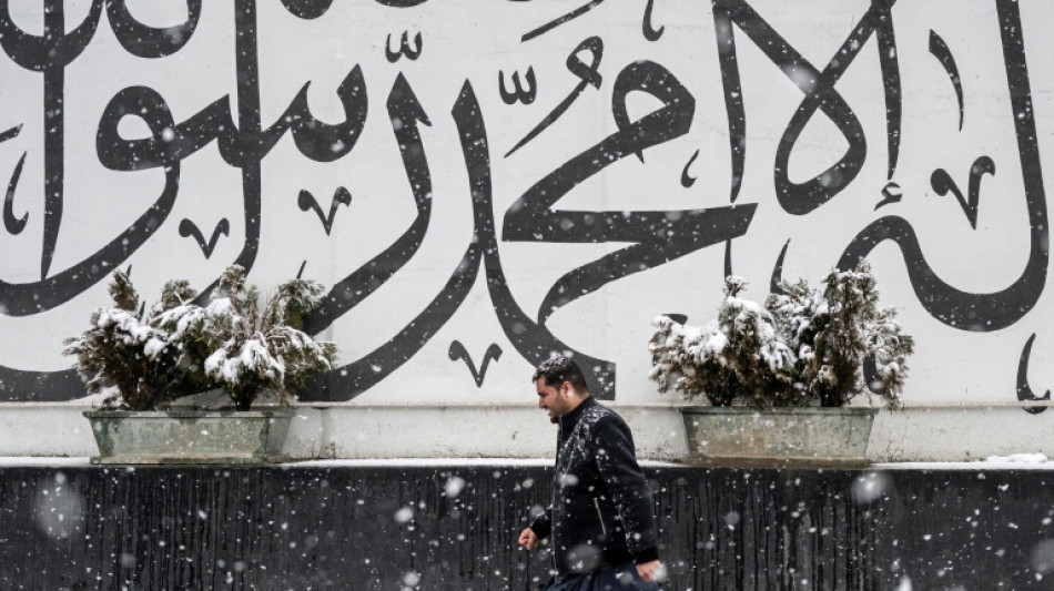 Rares moments de joie &agrave; Kaboul apr&egrave;s les premi&egrave;res chutes de neige hivernales