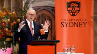 Australie: le Premier ministre annonce de futures lois pour encadrer l'IA