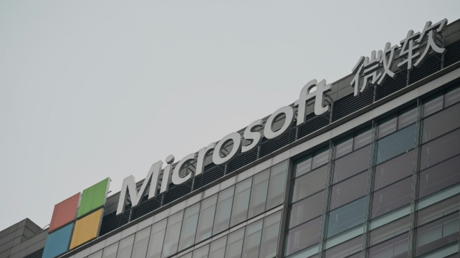 Hackers estatales chinos apuntan a clientes de Microsoft, dice la empresa