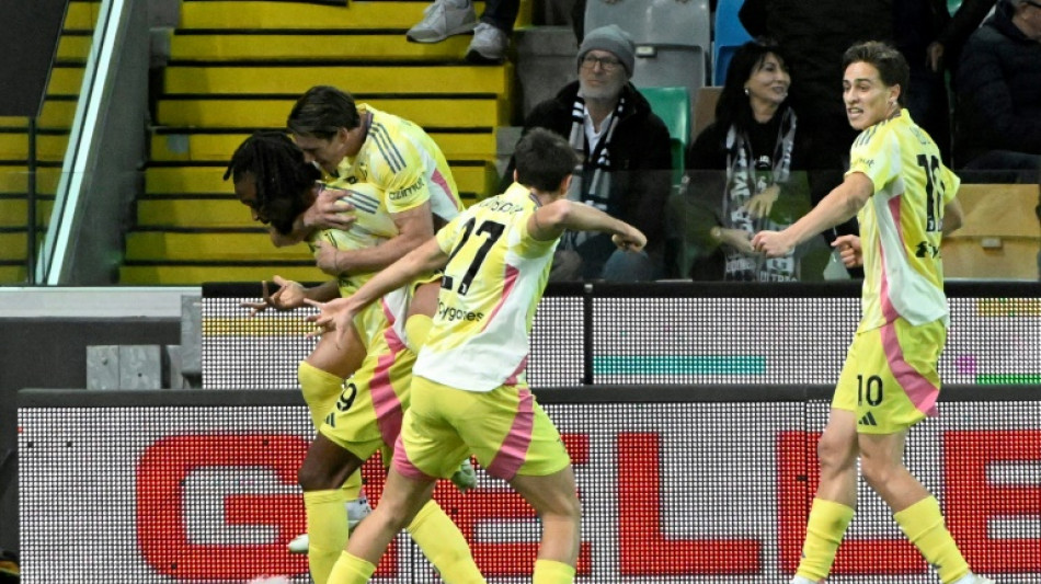 Juventus vence na visita &agrave; Udinese e volta ao 3&ordm; lugar da Serie A