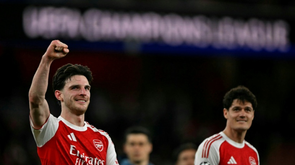 Arsenal vence Leverkusen (2-0) e avan&ccedil;a &agrave;s quartas de final da Champions