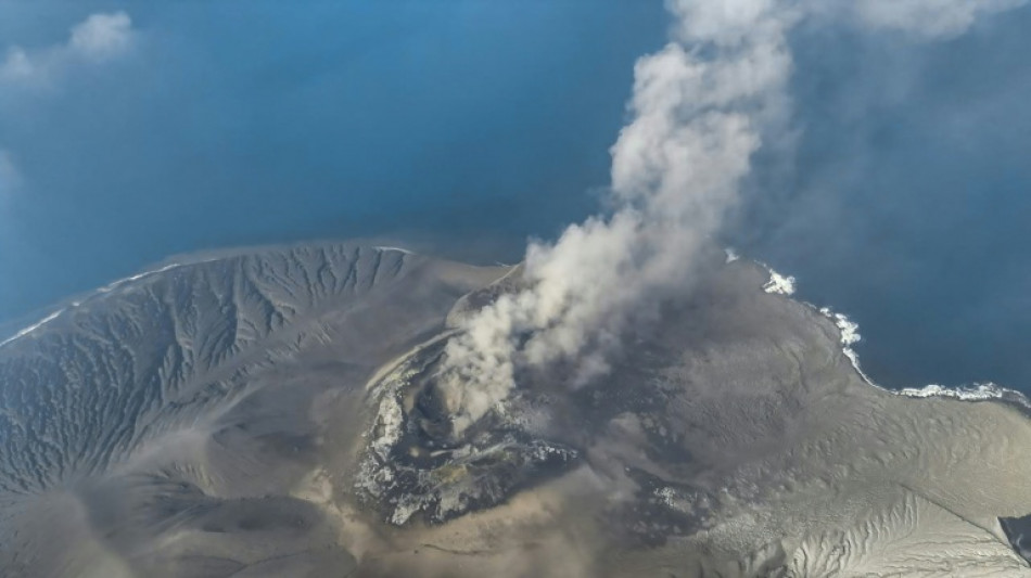 Eruption volcanique en Indon&eacute;sie : r&eacute;ouverture de plusieurs a&eacute;roports