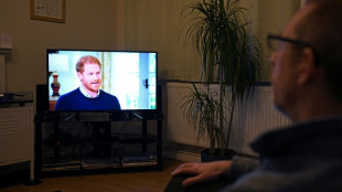 El pr&iacute;ncipe Enrique aparece por sorpresa en una vista judicial contra un diario en Londres